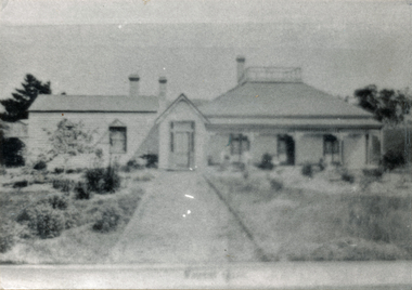 Photograph (sub-item) - ‘Forest Gate’, first part built in 1890s, substantially enlarged prior to 1910. Now known as ‘White Lodge’, still stands today (1895) in Yarra Road, but parts have since been rebuilt and altered