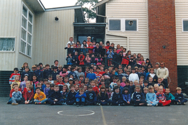 Photograph - Colour, The Wonga Park school 1988