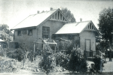 Photograph - Black and White, Early view of Wonga Park Primary School around the 1930s showing vegetable garden