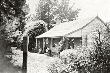 Photograph (Item) - Black and White, Wonga Park: The Oaks, 1930s, c. 1931