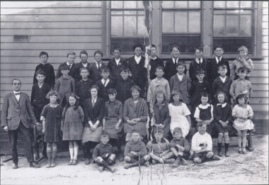 Photograph - Black and White, Wonga Park State School Pupils 1927 and teacher Mr Leslie Dyer