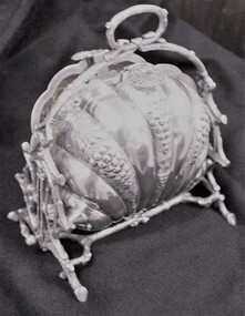 Butter dish, Victorian Butter Shell, c. 1895