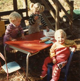 Photograph, Park Orchards Community Centre & Learning Centre Playgroup 1984, 3 children playing at a table
