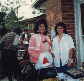 Photograph, Park Orchards Community House Market, circa 1983