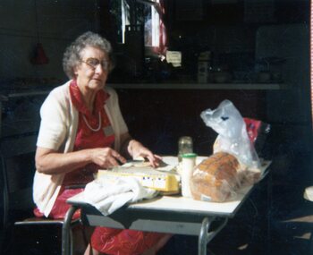 Photograph, Lady helping at Park Orchards Community Centre, Unknown date