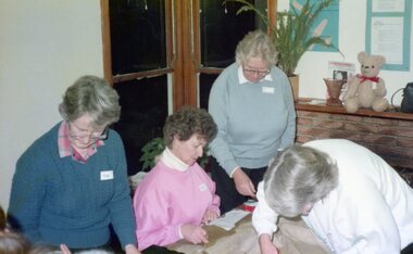 Photograph, Make a Teddy class at Park Orchards Community Centre, Unknown date