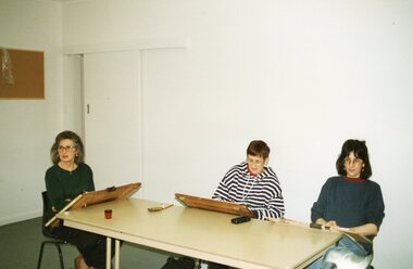 Photograph, Artists drawing at Park Orchards Community Centre, Unknown date