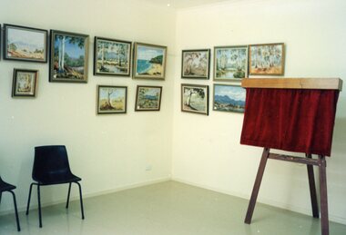 Photograph, Event being unveiled in art gallery at Park Orchards Community House, 9th December 1988
