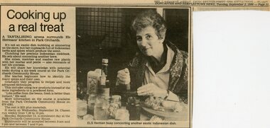 Photograph, Indonesion cooking class at Park Orchards Community House, with tutor Els Herman. Doncaster - Templestowe News 2 September 1988