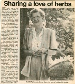 Newspaper, Herb course at Park Orchards Community House with tutor Mavis Porter. Doncaster and Templestowe News 27 September 1988