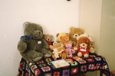 Photograph, Display of bears at Park Orchards Community House