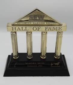 Memorabilia - Engraved glass plaque, Maori Miss, 2014 Victorian Harness Racing Hall of Fame Award