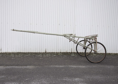 Vehicle - Bill Marshall's race sulky, Bill Marshall's race sulky, used on Black Pearl, c. 1920