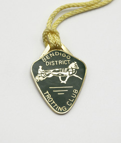 Badge - Membership, Bendigo District Trotting Club, Season 1981/82