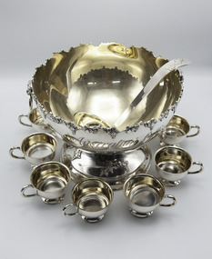 Memorabilia - Gold, Silver trophy, Mother Courage, 1999 Australian Oaks