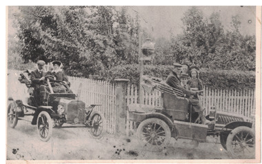 Doctor and Mrs Webb in Ford motor car, with Billy Todd and Webb children in De Dion car, 1908