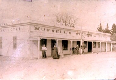 Photograph, Murrell's Victoria Hotel, Linton