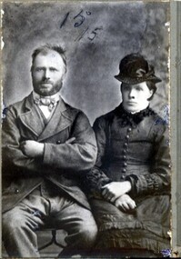 Photograph, Mr & Mrs John Cox : John Cox and Eliza Cox, née McDonald