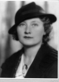 Photograph, Broothorn, Melbourne, Ada Bennett (née Keil)