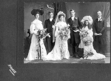 Photograph, Richards and Co, Ballarat, Wedding photograph, Tottie Todd and Alex Begg, 1904