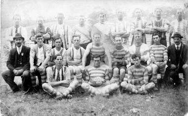 Photograph, Linton Football Club, premiers 1919