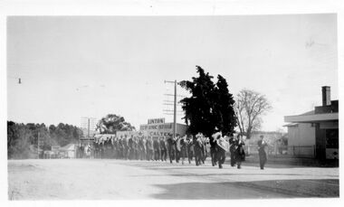 Photograph, Anzac Day march, Linton, 1950s