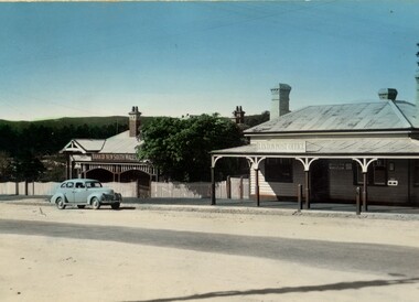 Post Office and Bank of New South Wales, Linton circa 1930