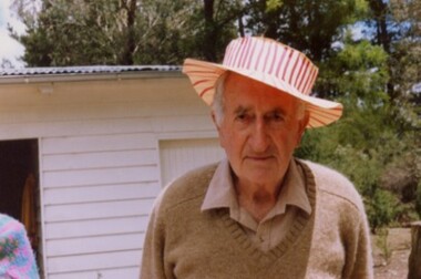 Photograph, Gordon Clarke at Linton Park 'Open Day' 1989, 1989