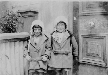 Photograph of twin sisters.