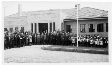 Photograph, Taylors Super Snaps Ballarat, Opening of new Shire of Grenville offices, Linton 1939, 1939