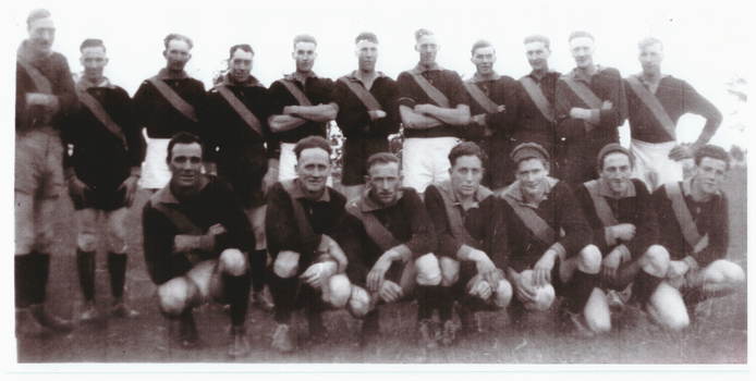 Image of a football team.