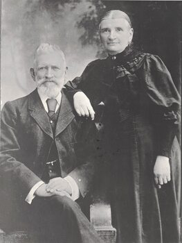 Portrait of a man and a woman.