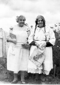 Image of two women.