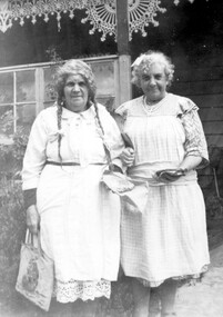 Image of two women.