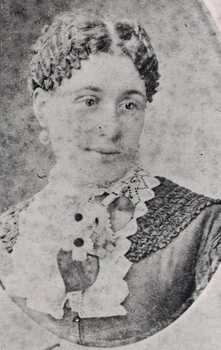 Image of a woman.