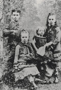 Image of four children.