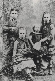 Image of four children.