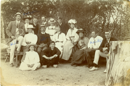 Group of people at a picnic.