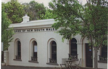 Image of a former bank building.