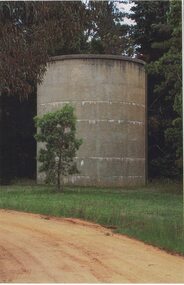 Image of a water storage tower.