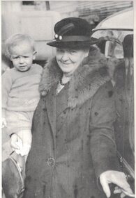 Image of a woman and small child.