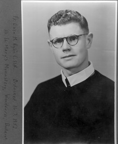 Photograph - Alumni, General