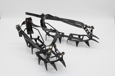 Uniform - Crampons