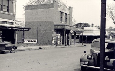 Photograph, Simon Brothers Motor Garage corner of Main Street and Grant Street c.1940s