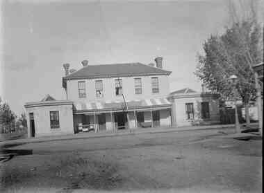Photograph, Border Inn Hotel Main Street Bacchus Marsh ca 1900s
