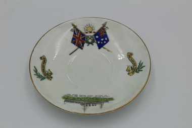 Decorative object - Souvenir saucer, Souvenir saucer to commemorate the sinking of the German Cruiser  Emden