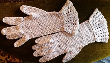 gloves, crocheted gloves
