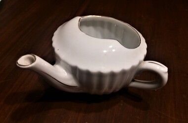 Cup, Invalid feeding cup