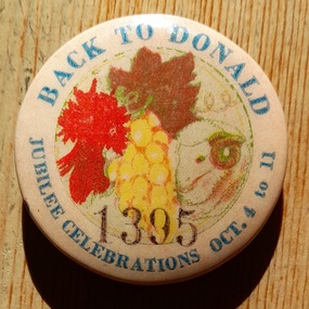 Badge - Button Badge, Back to Donald badge