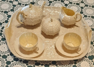 Decorative object - Tea Set, Belleek tea set and tray